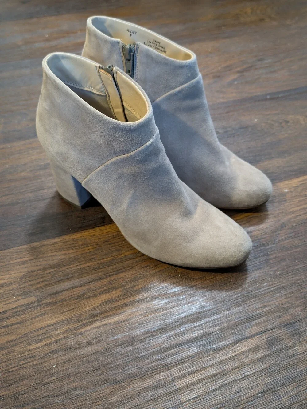 Steve Madden Taupe Leather Almond Toe Ankle Bootie 9
